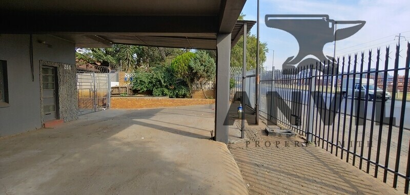 266 Main Reef Road, Knights, Germiston - Entire Warehouse - 5000m2 property image 4