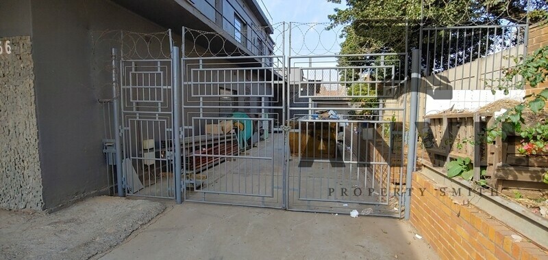 266 Main Reef Road, Knights, Germiston - Entire Warehouse - 5000m2 property image 6