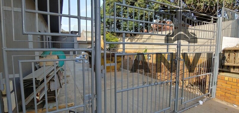 266 Main Reef Road, Knights, Germiston - Entire Warehouse - 5000m2 property image 9