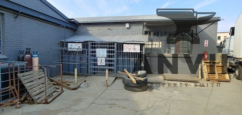 266 Main Reef Road, Knights, Germiston - Entire Warehouse - 5000m2 property image 10