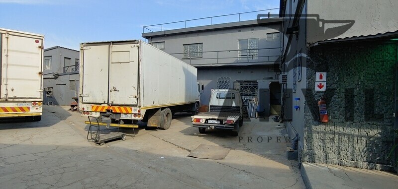 266 Main Reef Road, Knights, Germiston - Entire Warehouse - 5000m2 property image 15