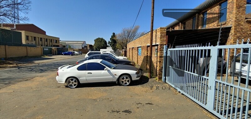 16 Delfos Street, Alrode South, Alberton - Entire Building - 940sqm property image 23