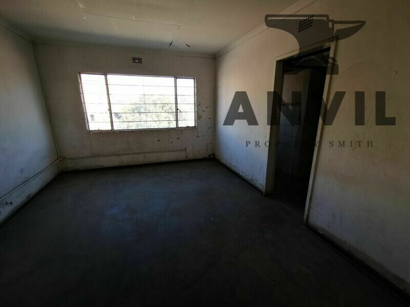 1 Dagenham  - Building property image 15