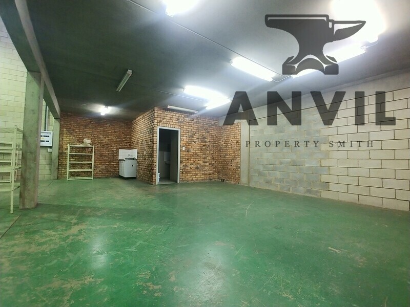 Graphite Park Industrial Park, Strijdom Park - Unit 20 property image 7 Graphite Park Industrial Park, Strijdom Park - Unit 20 property image 7