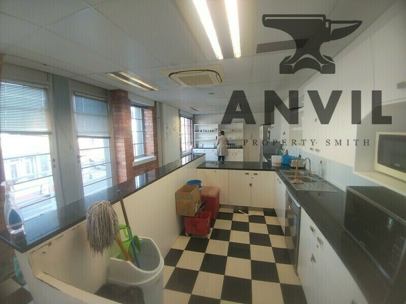 Sovereign Quays ,34 Somerset Road - 2nd Floor, Foyer A Office, Currently Exigent property image 4