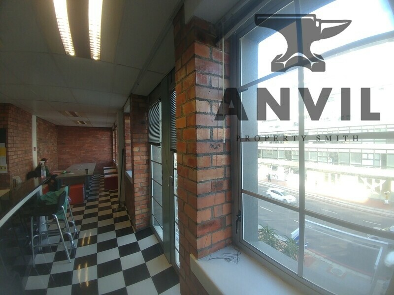 Sovereign Quays ,34 Somerset Road - 2nd Floor, Foyer A Office, Currently Exigent property image 5