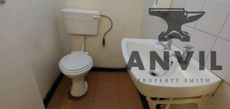 16 Ruven Road, Benrose, Johannesburg - Entire Warehouse - 833sqm property image 42