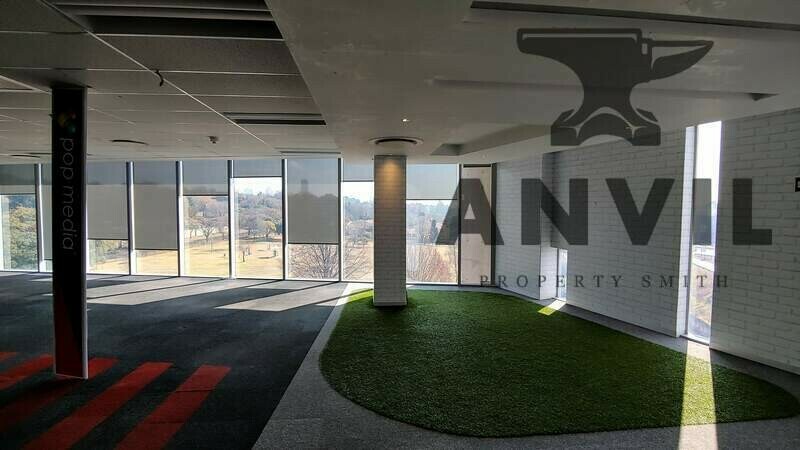 105 Corlett Drive - Creative Counsel - Entire Building to let at 105 Corlett Drive property image 8