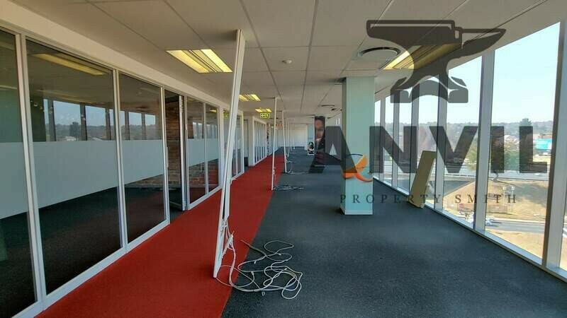 105 Corlett Drive - Creative Counsel - Entire Building to let at 105 Corlett Drive property image 9