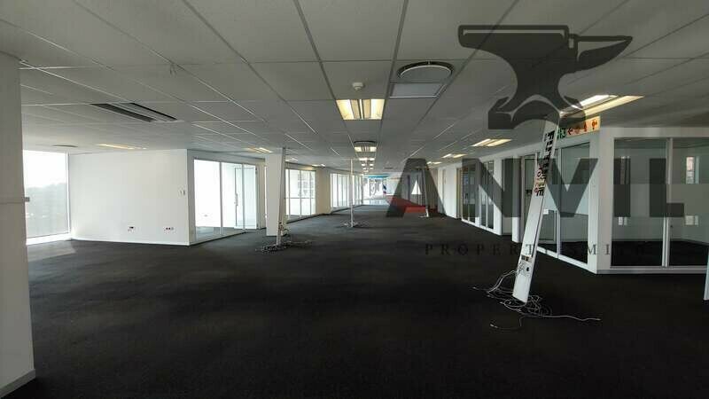 105 Corlett Drive - Creative Counsel - Entire Building to let at 105 Corlett Drive property image 10