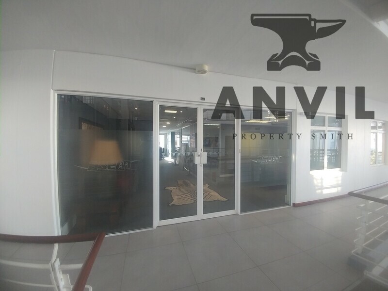 Nautica - The Waterclub, 3 Beach Road - 1st Floor Office property image 24