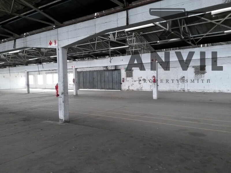 Vereeniging st 36, Alrode  - Warehouse and Offices property image 4