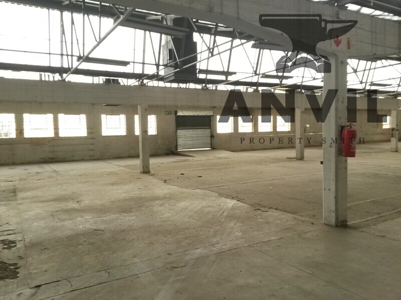 Vereeniging st 36, Alrode  - Warehouse and Offices property image 3