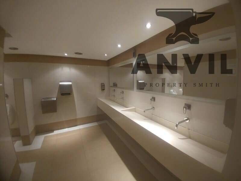 Matador, Cape Town City Centre, Cape Town - Unit 204 (2nd Floor) property image 2