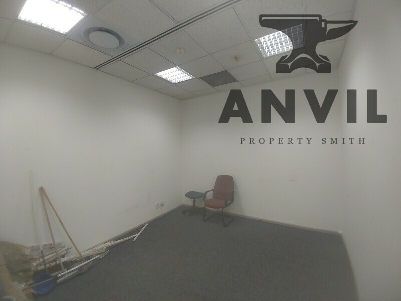 Matador, Cape Town City Centre, Cape Town - Unit 204 (2nd Floor) property image 5