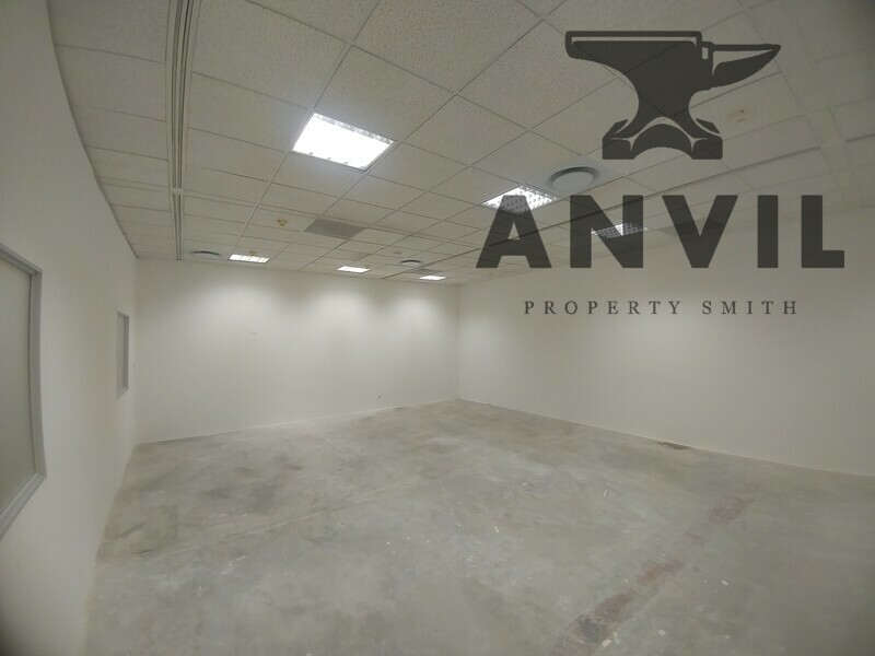 Matador, Cape Town City Centre, Cape Town - Unit 204 (2nd Floor) property image 11