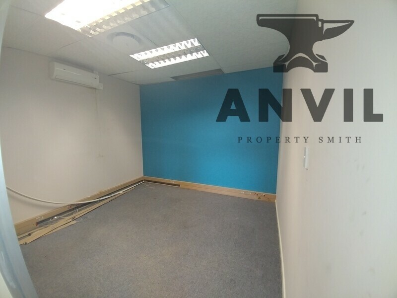 Bellville Mall - Shop 21D property image 9