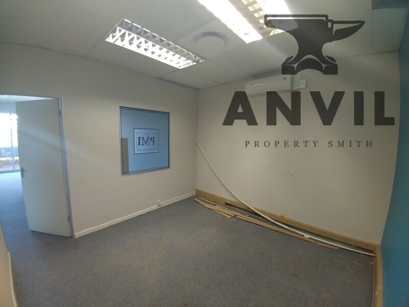 Bellville Mall - Shop 21D property image 10