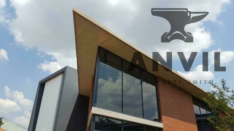 7 Mirage Road - Sub division of LHS ground floor property image 4