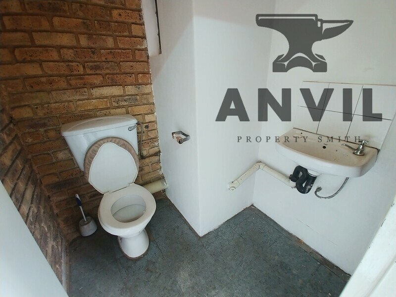 Hi-Tech Mini Factories,Strijdom park Randburg - Unit M property image 5