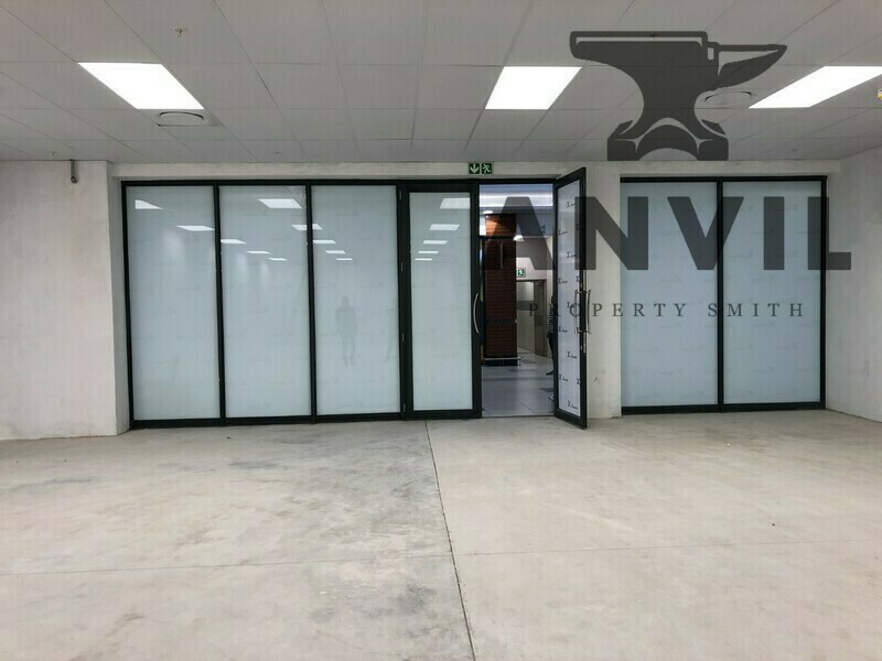 Philippi Junxion Mall  - Shop 9 and 10  property image 3