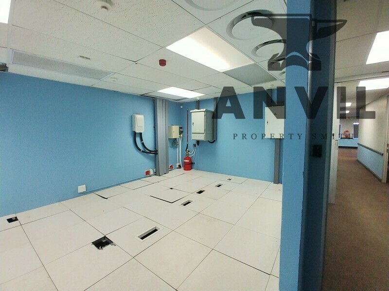 1 Kingfisher street - Standalone premises property image 7