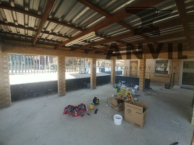 1 Kingfisher street - Standalone premises property image 8