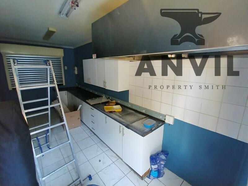 1 Kingfisher street - Standalone premises property image 30