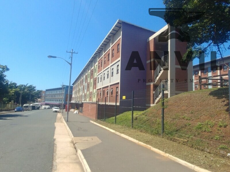 Durban University of Technology - Ground floor - Ex Salon  property image 5