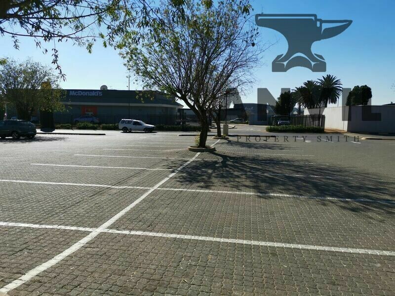 Retail Space To Let — Unit 11c, East Rand Value Mall, Hughes