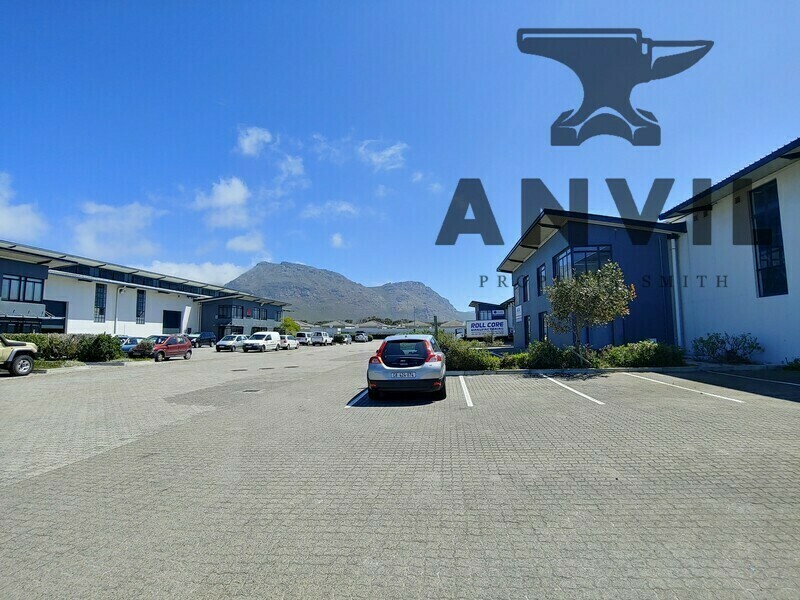 Spurwing Park - Unit 1 property image 4