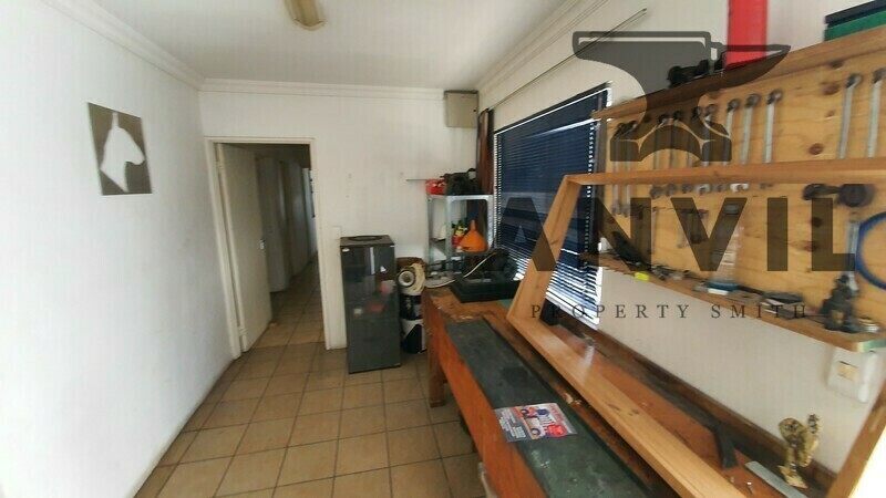 18 Stillewater Street - Standalone property image 2