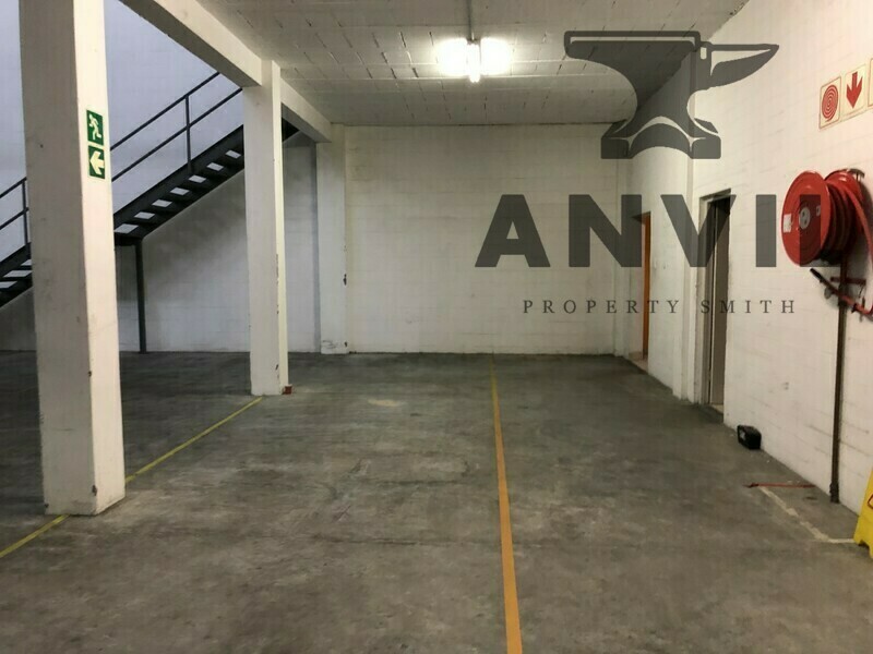 99 Aviation Crescent  - Freestanding Unit  property image 3