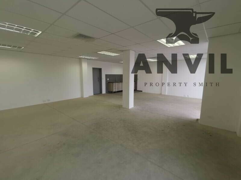 Longlake Edge Logistics Park - Block D unit 2 property image 5