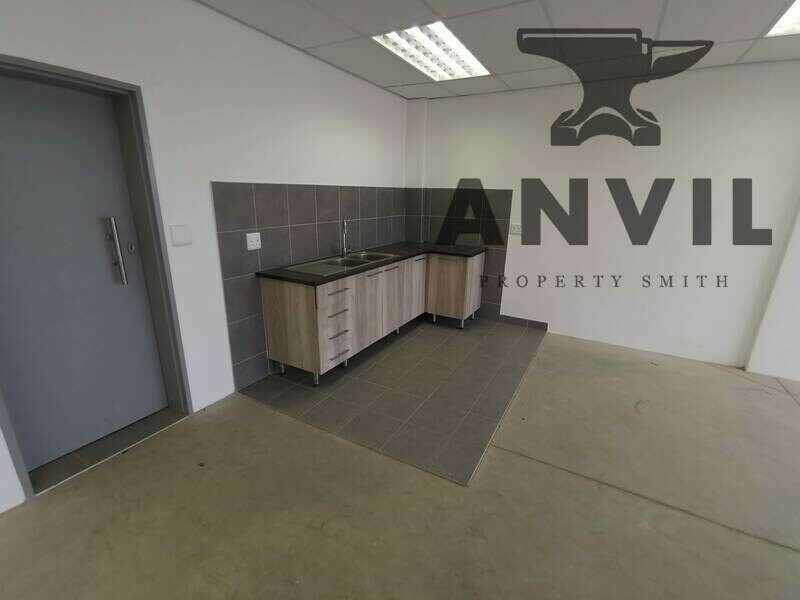 Longlake Edge Logistics Park - Block D unit 2 property image 6