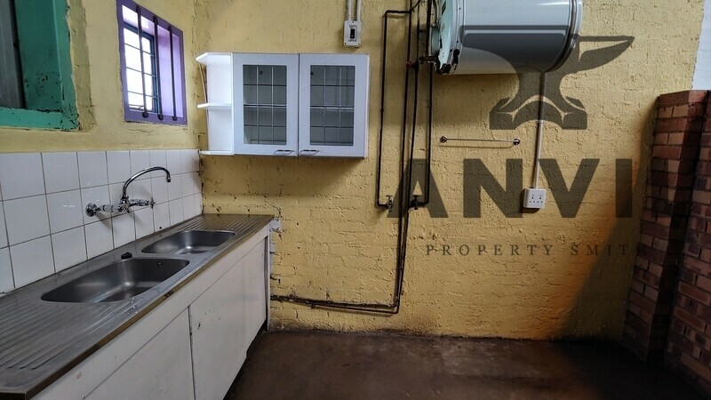 Weststar Park - Unit 6 To Let - Stormill, Weststar Park property image 11