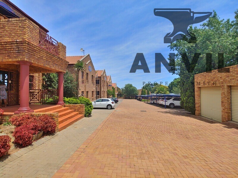 330 Surrey Avenue - Unit 10/11 property image 29