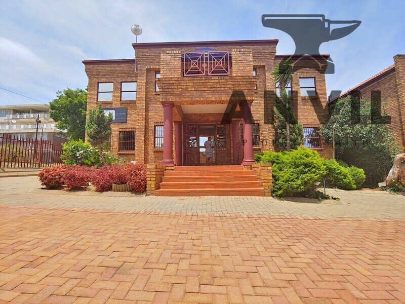 330 Surrey Avenue - Unit 10/11 property image 28