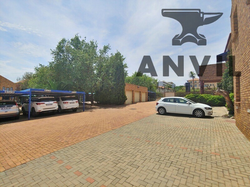 330 Surrey Avenue - Unit 10/11 property image 31