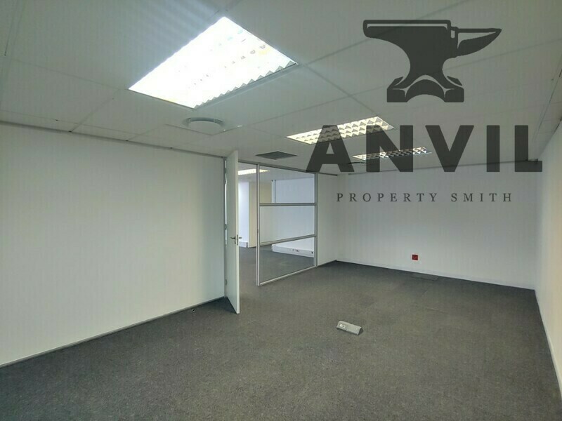 Nautica - The Waterclub, 3 Beach Road - 1st Floor Office property image 35