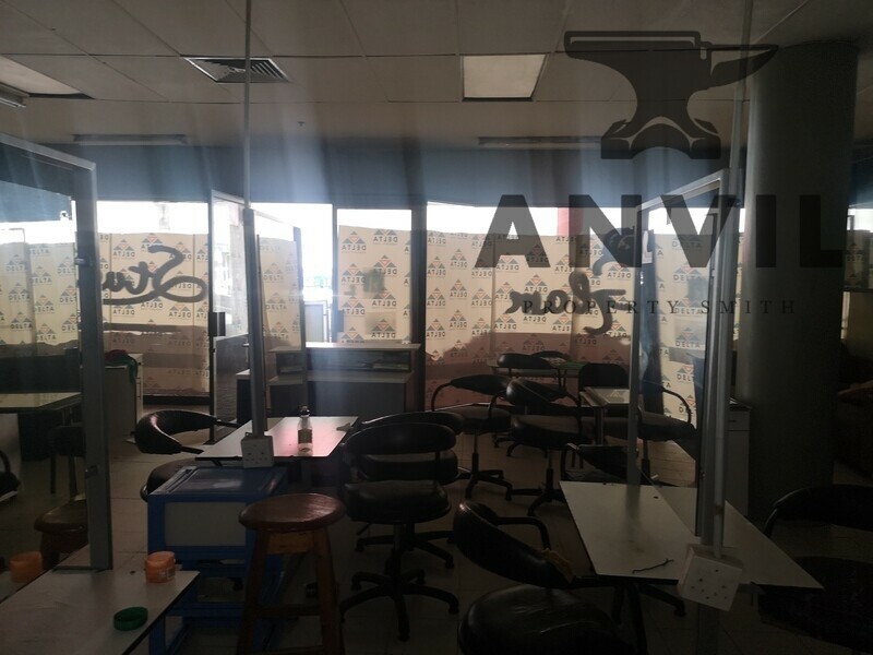 Pine Parkade - Shop 02 property image 6