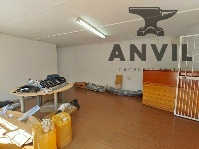 228 Samantha Street - Standalone warehouse property image 3