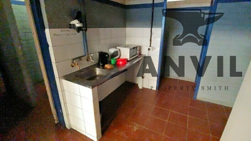 228 Samantha Street - Standalone warehouse property image 21