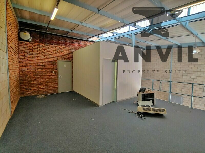 Graphite Park Industrial Park, Strijdom Park - Unit 17 property image 10