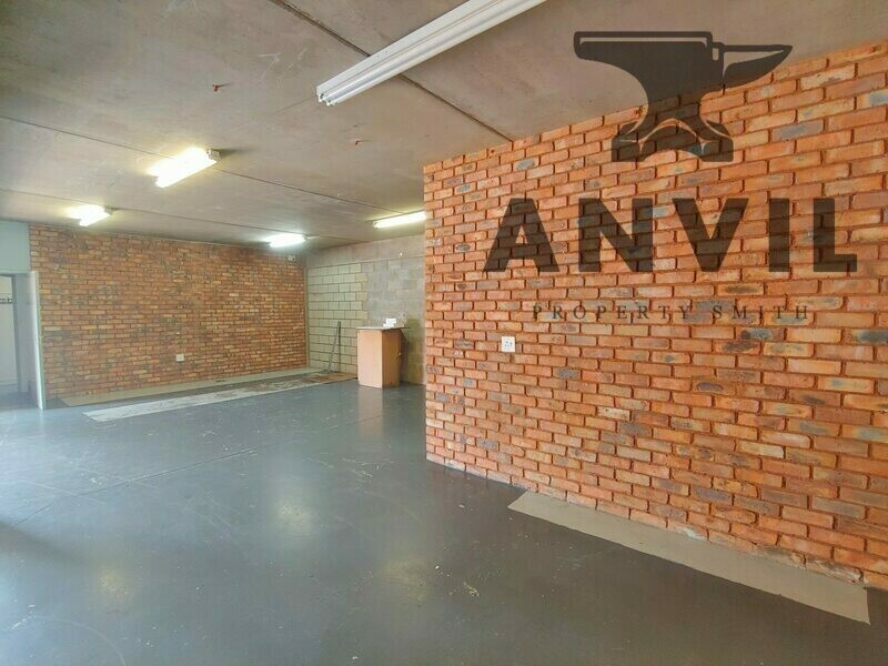 Graphite Park Industrial Park, Strijdom Park - Unit 21 property image 4