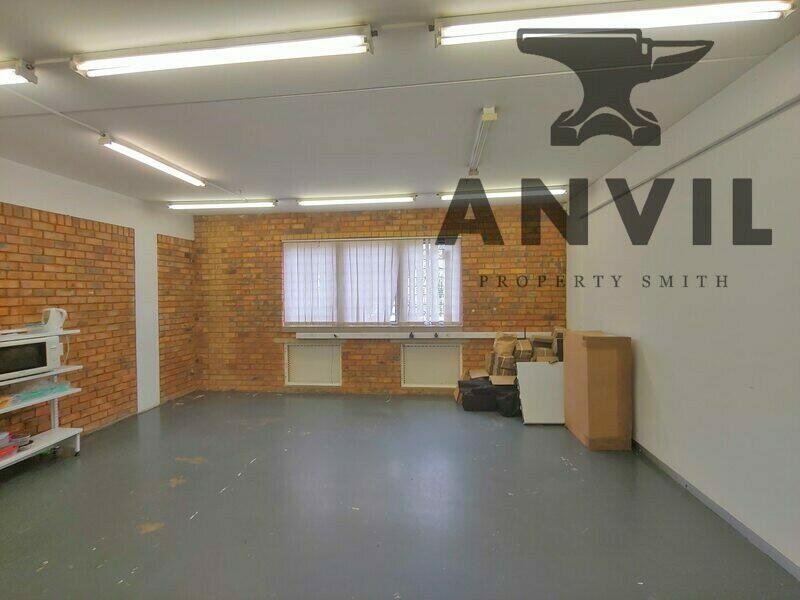 Graphite Park Industrial Park, Strijdom Park - Unit 21 property image 5
