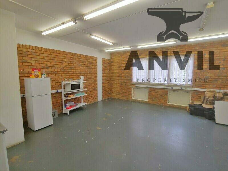 Graphite Park Industrial Park, Strijdom Park - Unit 21 property image 6