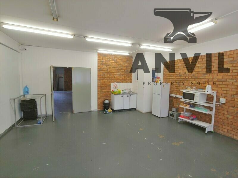 Graphite Park Industrial Park, Strijdom Park - Unit 21 property image 7
