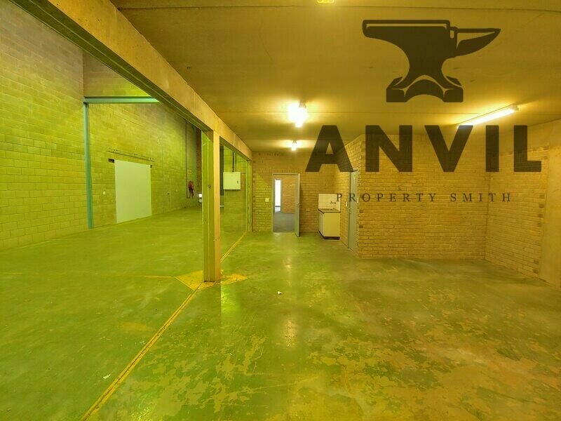 Graphite Park Industrial Park, Strijdom Park - Unit 33 & 40 property image 3