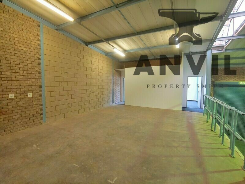 Graphite Park Industrial Park, Strijdom Park - Unit 33 & 40 property image 12